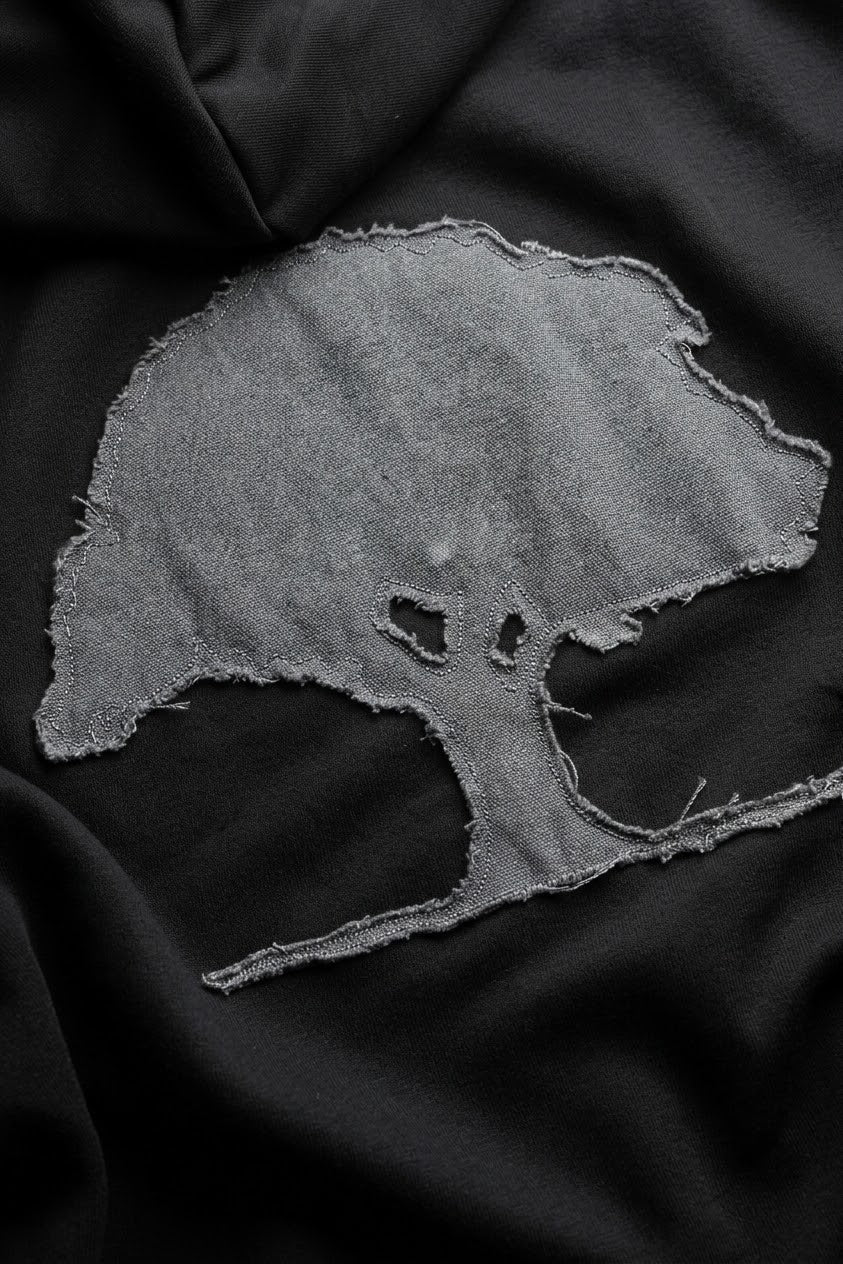 Appliqué Boxy Hoodie (Black)